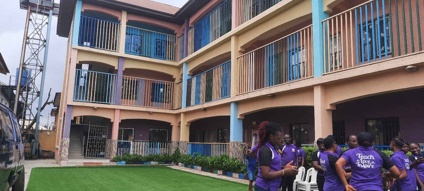 Garland School Compound